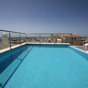 https://apartamentos-la-botica-de-nerja.hotelsinnerja.org